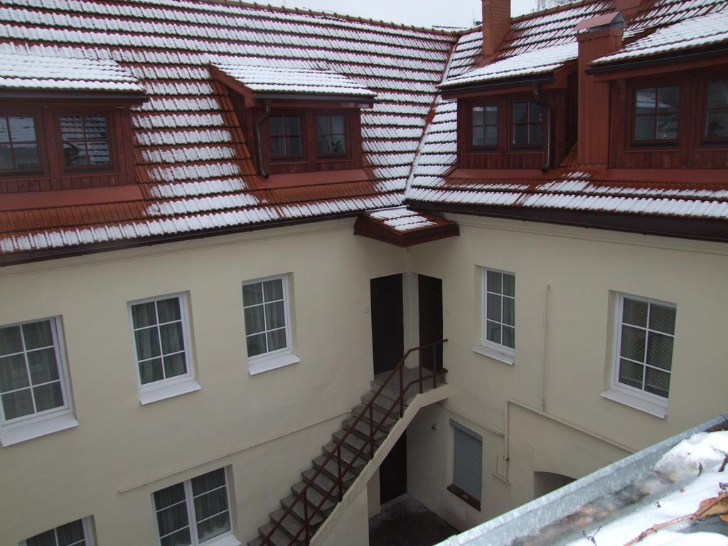 Old Town Apartment At Sv. Mikalojaus Vilnius Bagian luar foto