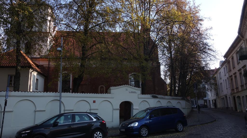 Old Town Apartment At Sv. Mikalojaus Vilnius Bagian luar foto